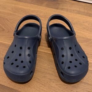 Womens Navy croc Clogs